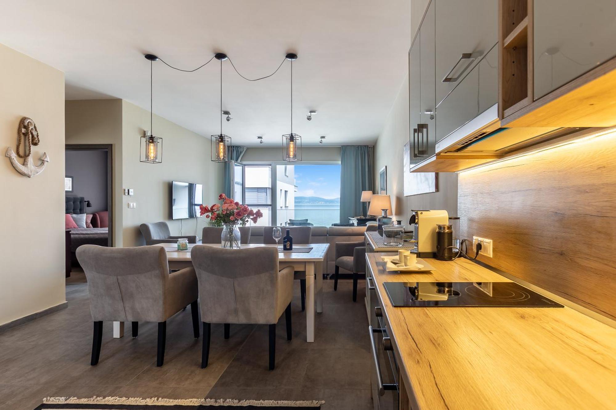 Lake Side Luxury Steps To The Lake Lela - Happy Rentals Balatonlelle Eksteriør bilde